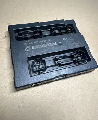 Audi A5 8T 8F Comfort/convenience module 8K0907064HP