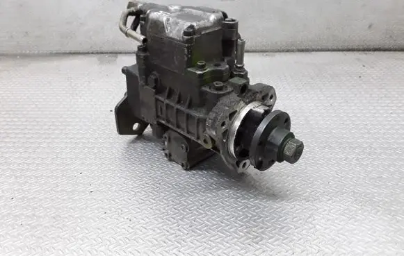 Audi A3 S3 8L Fuel injection high pressure pump 0460404977