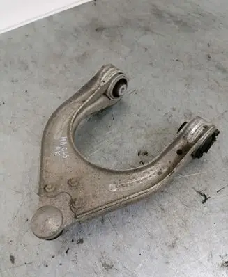 Mercedes-Benz CLS C219 Front lower control arm/wishbone