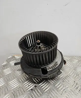 Volkswagen Touran I Heater fan/blower 1K1820015C