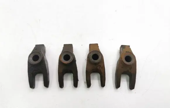 Chrysler Voyager Fuel Injector clamp holder