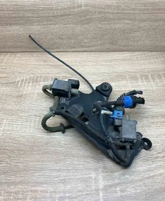Audi A6 S6 C5 4B Turbo solenoid valve 078133365 3915240259