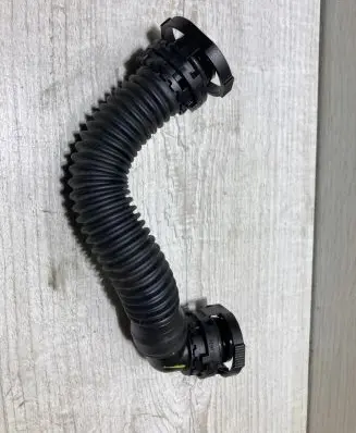 Seat Leon (5F) Breather hose/pipe 04l103493