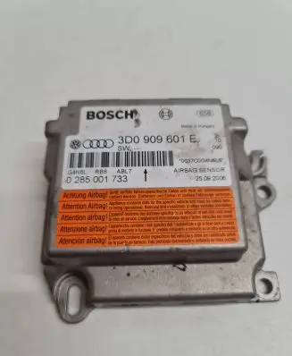 Volkswagen Touareg I Airbag control unit/module 3D0909601E 0285001733