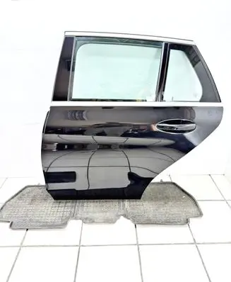Mercedes-Benz C W205 Rear door A0997601700 A2057604300 A0997660500