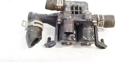 BMW 5 F10 F11 Coolant heater control valve 6411911916404
