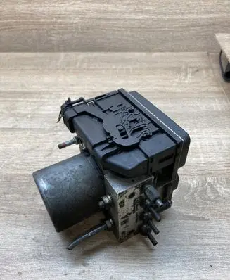 Toyota Verso ABS Pump 445400F050 0265251488 0265951566