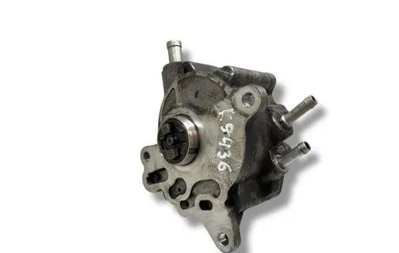 Audi A6 S6 C6 4F Vacuum pump 03G145209C