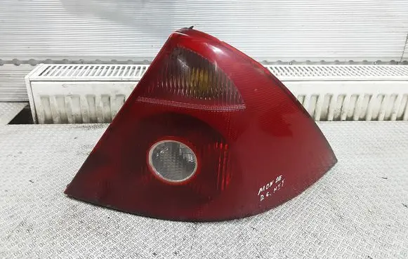 Ford Mondeo Mk III Rear/tail lights