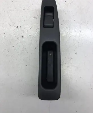 Nissan Qashqai Electric window control switch 82951JD000 25411JD000