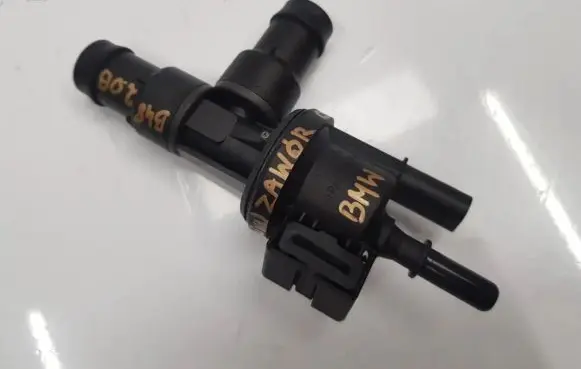 BMW 3 G20 G21 Fuel tank valve 