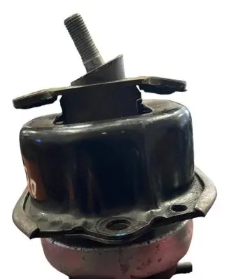 BMW X5 E70 Engine mount bracket 679541701