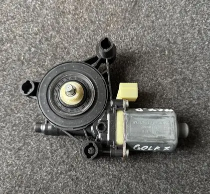 Audi A3 S3 8V Front door window regulator motor 5Q0959802B 1413