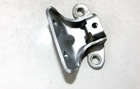 KIA Ceed Rear door lower hinge