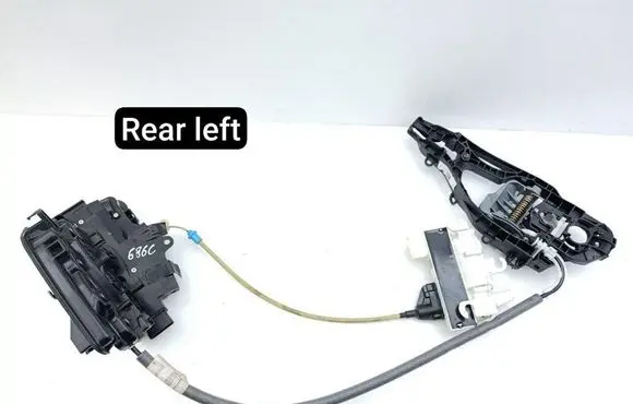 BMW 7 G11 G12 Rear door lock 7368451