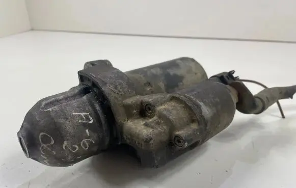 Audi A6 S6 C6 4F Starter motor