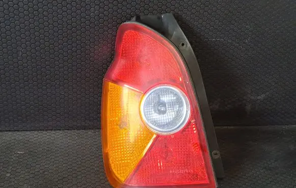 Hyundai Terracan Rear/tail lights 31022B