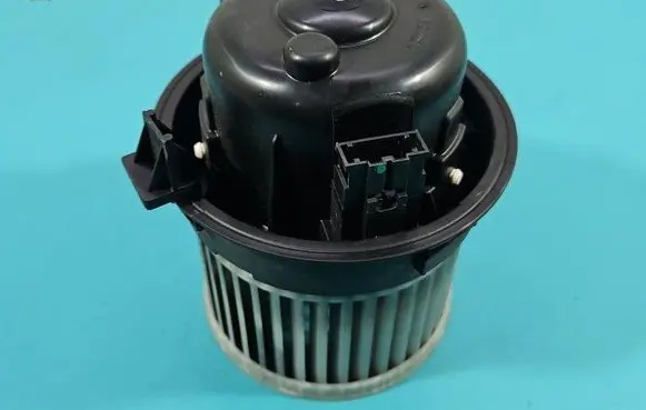 Opel Corsa F Heater fan/blower 7015011001 IMPRK1469580