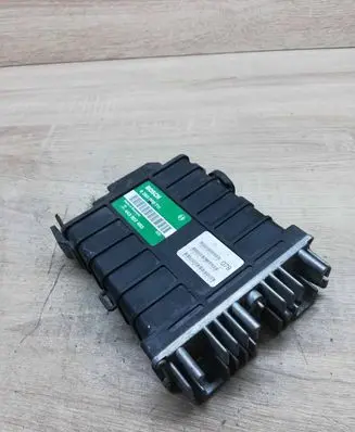 Volkswagen PASSAT B3 Engine control unit/module ECU 443907403 0280000711