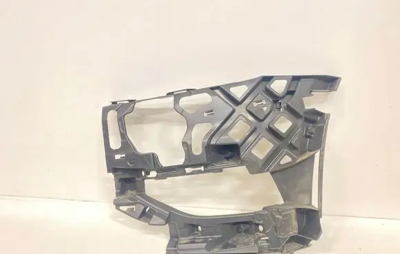 Volkswagen Golf VII Front bumper mounting bracket 5G0807723F