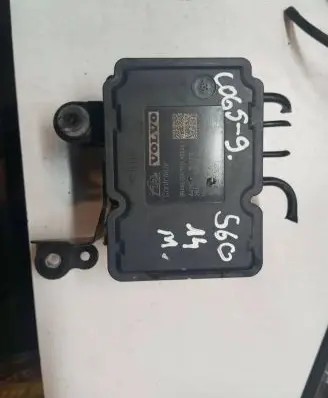 Volvo S60 ABS Pump 31423348 A426G MK25E