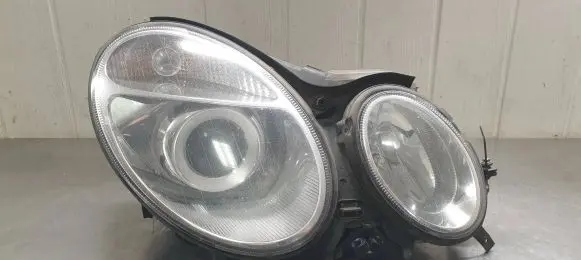Mercedes-Benz E W211 Headlight/headlamp 16156400