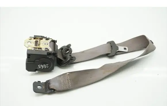 BMW X5 E53 Front seatbelt