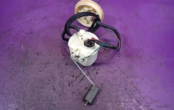 Ford Focus In-tank fuel pump