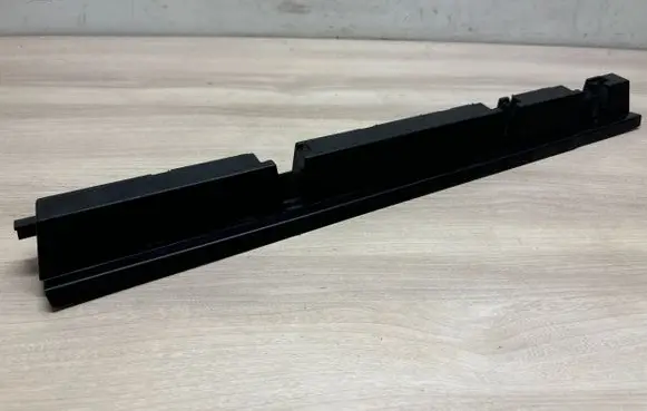 Volvo S90, V90 Sill supporting ledge 31386131