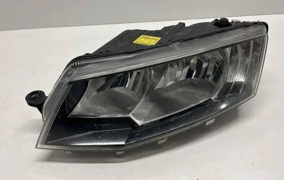 Skoda Octavia Mk3 (5E) Headlight/headlamp 5E1941015 030127220100