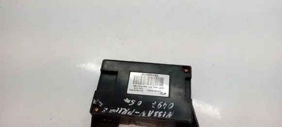 Nissan Primera Air conditioning/heating control unit ED24234710