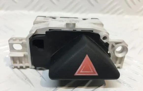 Ford Focus Hazard light switch 2M5T13A350AA
