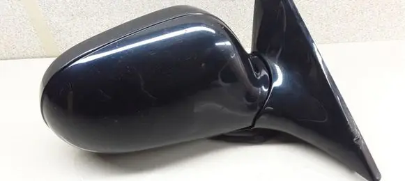 Mazda 626 Front door electric wing mirror E13010519