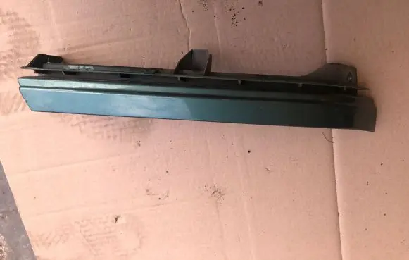Opel Zafira A Under headlight/headlamp trim 