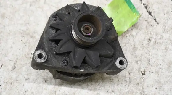 Mercedes-Benz E W124 Generator/alternator 5DR00424640