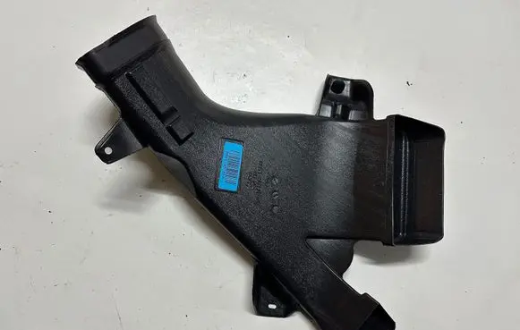 Ford Explorer Cabin air duct channel BB531119D730A