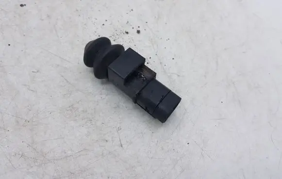 Nissan X-Trail T31 Loading door sensor NOCODE
