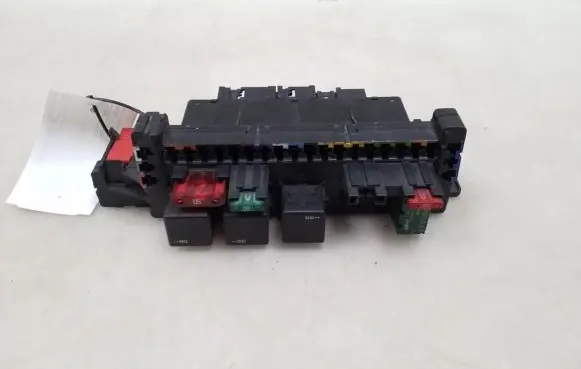Mercedes-Benz S W220 Fuse module A0315451632