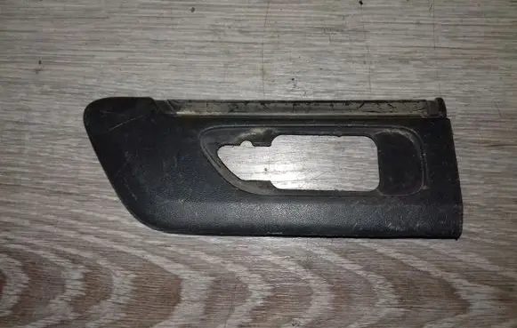Fender trim (molding)