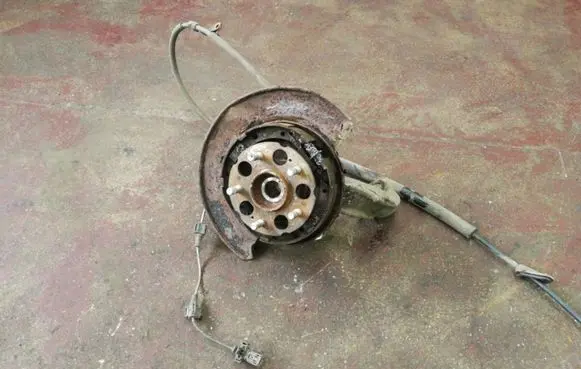 Honda CR-V Rear wheel hub