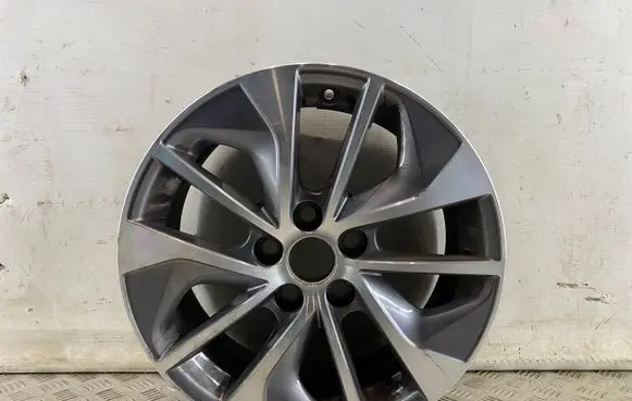 R17 alloy rim