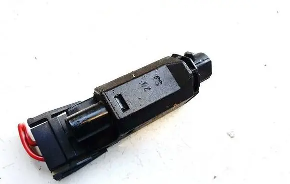 Volkswagen Golf IV Brake pedal sensor switch 191945515b