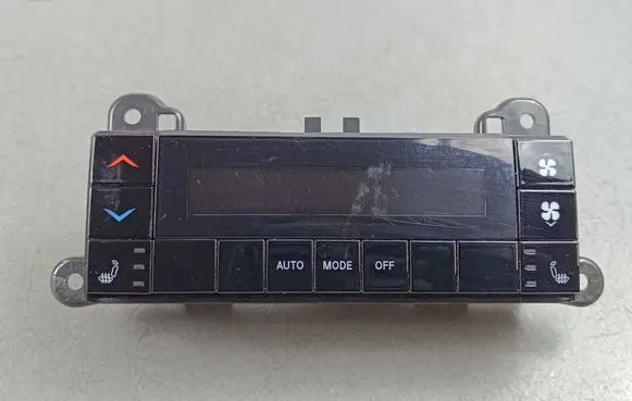 Jeep Grand Wagoneer Climate control unit P68423840AC 24477B 05050505