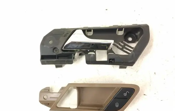Mercedes-Benz GL X164 Front door interior handle A1647600761 1647600761