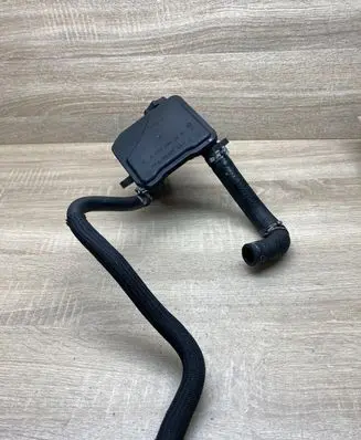 Mercedes-Benz CLK A209 C209 Power steering fluid tank/reservoir A0004602283