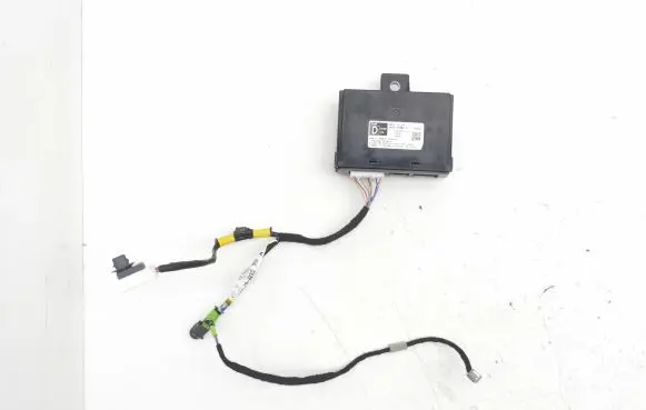 Mazda CX-30 Door control unit/module B0J8675M0