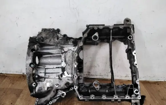 Volkswagen Phaeton Oil sump 07Z103603