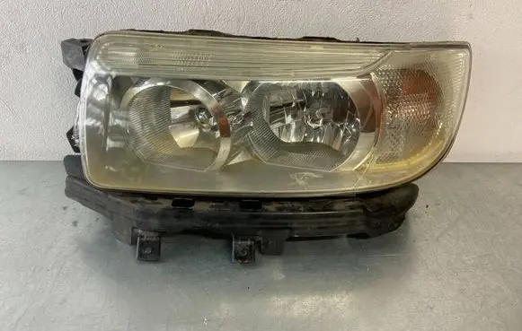 Subaru Forester SG Headlight/headlamp 