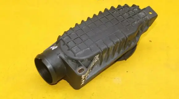 Land Rover Discovery Sport Air intake hose/pipe 4H2Q6K770BB