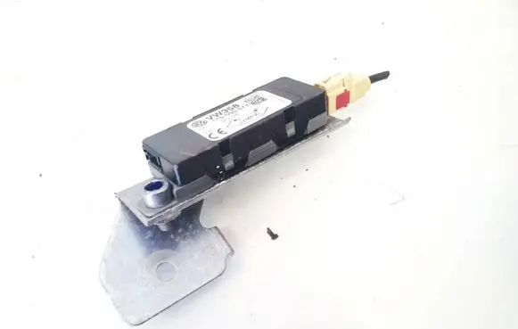 Antenna control unit